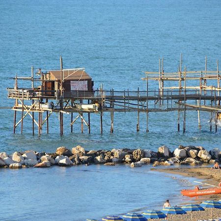 Apartamento Le Volte Nel Borgo Térmoli Exterior foto